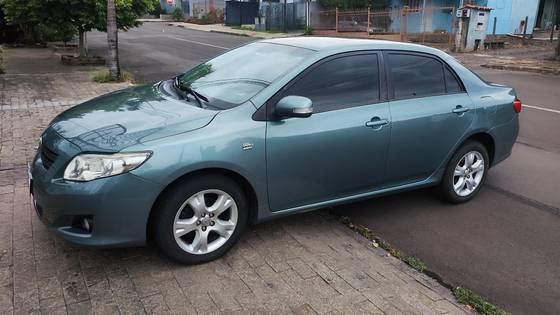 TOYOTA COROLLA 2011