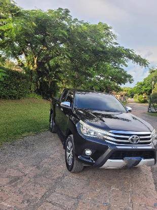 TOYOTA HILUX 2018