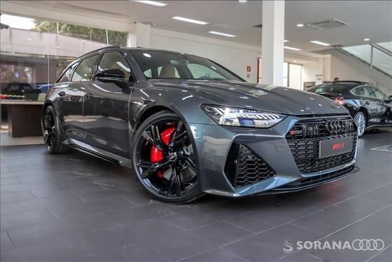 AUDI RS6 2025