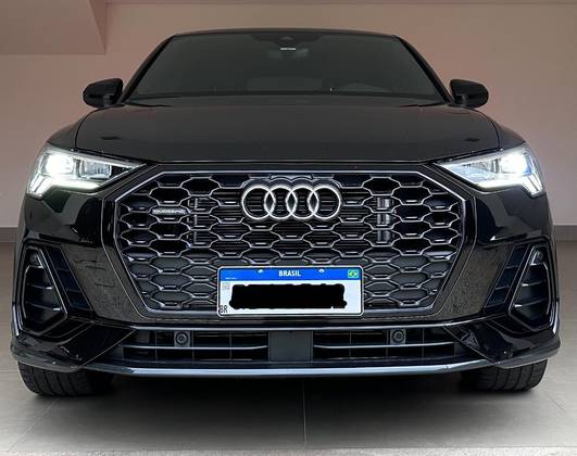 AUDI Q3 2024