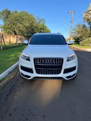 AUDI Q7 2010