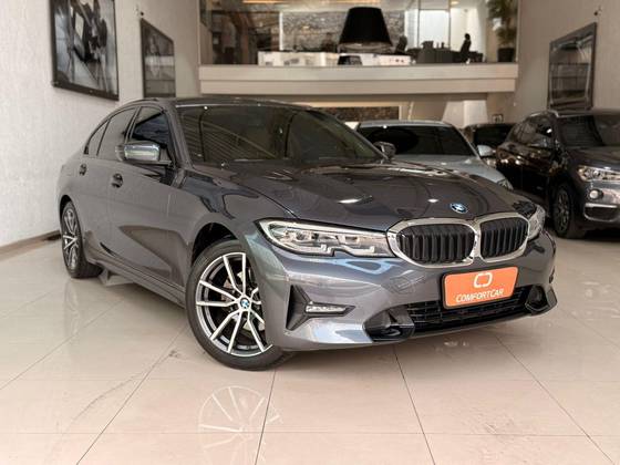 BMW 320i 2020