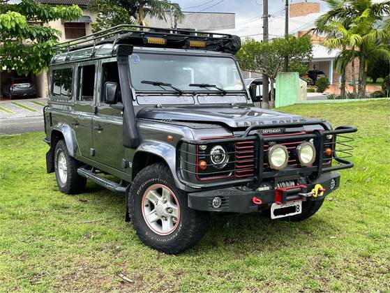 LAND ROVER DEFENDER 2002