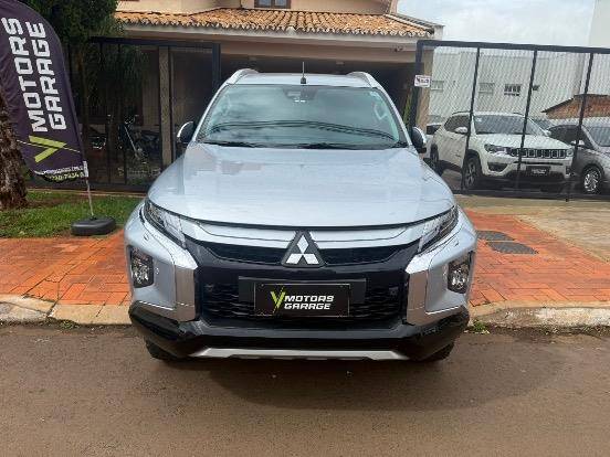 MITSUBISHI L200 TRITON 2024