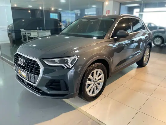 AUDI Q3 2021