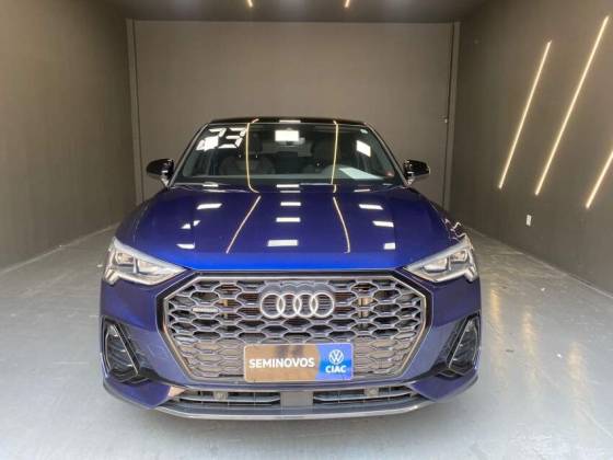 AUDI Q3 2023