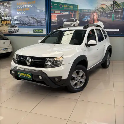 RENAULT DUSTER 2019