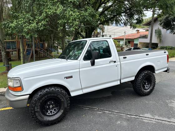 FORD F-1000 1997