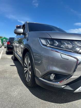 MITSUBISHI OUTLANDER 2019