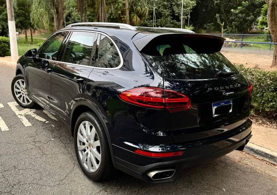 PORSCHE CAYENNE 2016