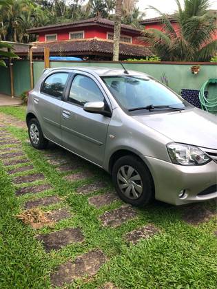 TOYOTA ETIOS 2017
