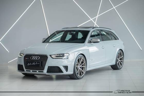 AUDI RS4 2015
