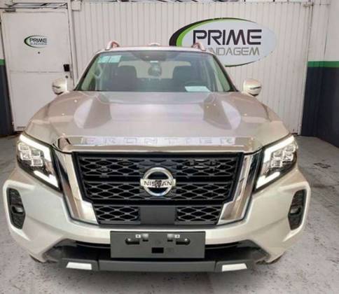 NISSAN FRONTIER 2024
