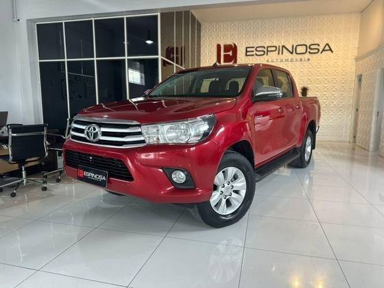 TOYOTA HILUX 2018
