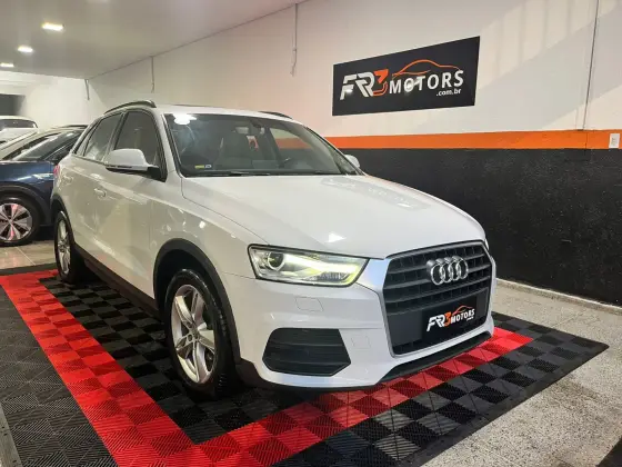 AUDI Q3 2017