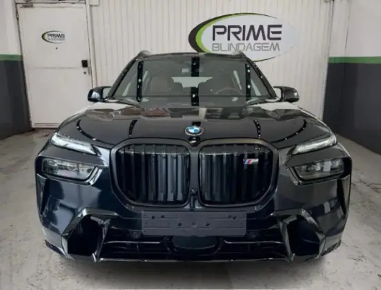 BMW X7 2025