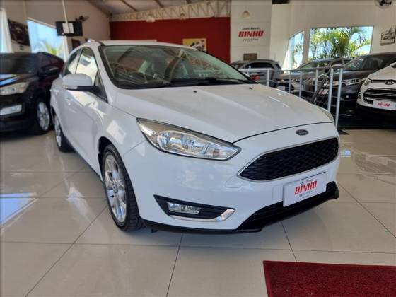 FORD FOCUS 2019