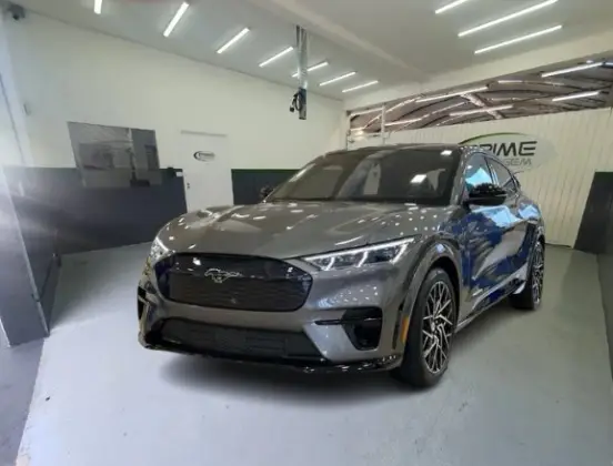 FORD MUSTANG MACH-e 2024