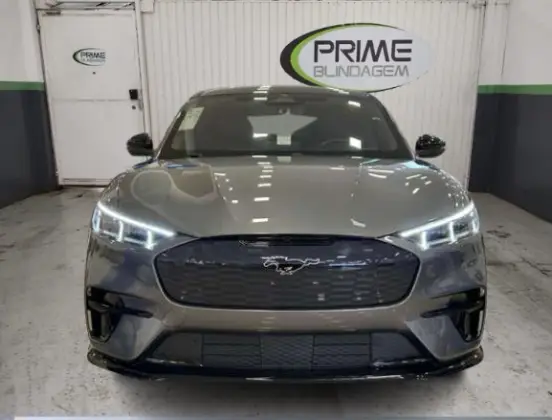 FORD MUSTANG MACH-e 2023