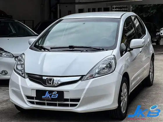 HONDA FIT 2013