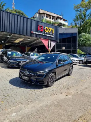 MERCEDES-BENZ GLA 200 2025