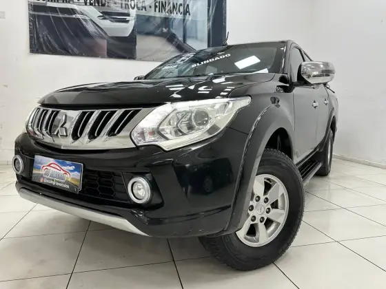 MITSUBISHI L200 TRITON 2018