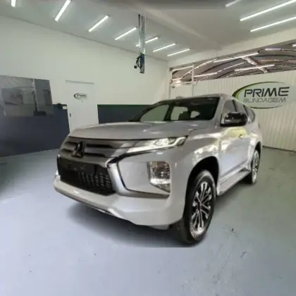 MITSUBISHI PAJERO SPORT 2024