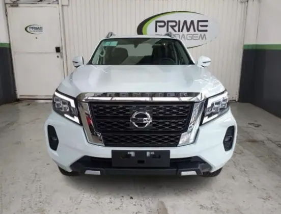 NISSAN FRONTIER 2024