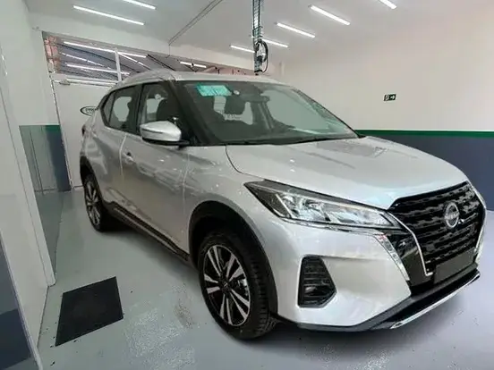 NISSAN KICKS 2024