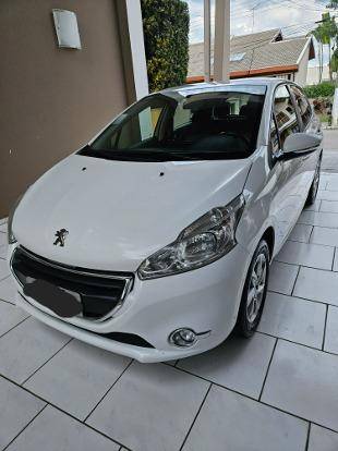 PEUGEOT 208 2016