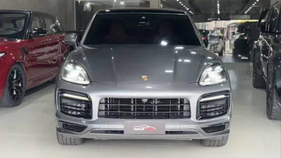 PORSCHE CAYENNE 2021