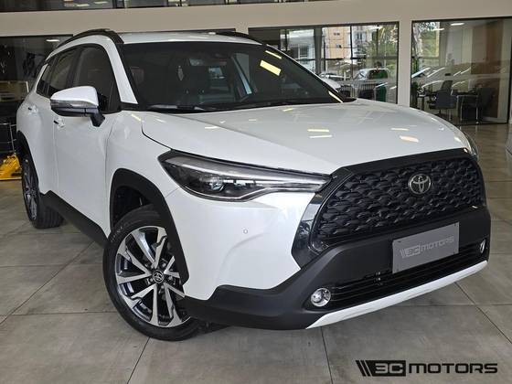 TOYOTA COROLLA CROSS 2023
