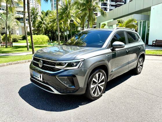 VOLKSWAGEN TAOS 2022