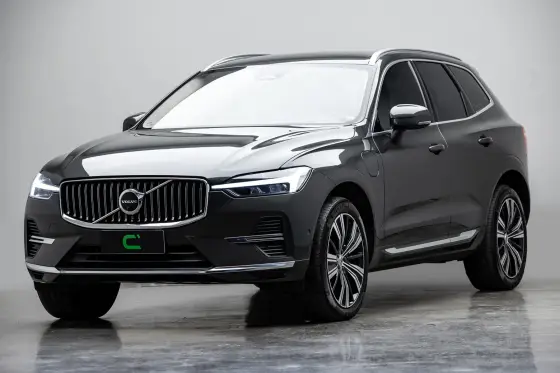 VOLVO XC60 2022