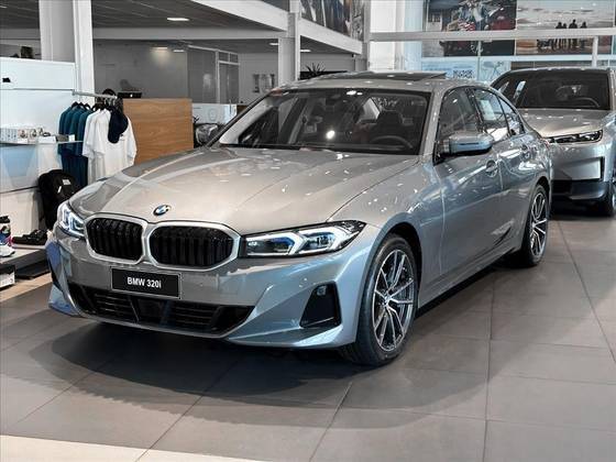 BMW 320i 2025