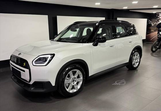 MINI COUNTRYMAN 2025