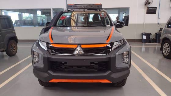MITSUBISHI L200 TRITON 2024