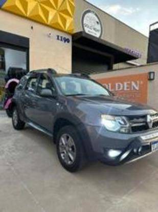 RENAULT DUSTER 2019