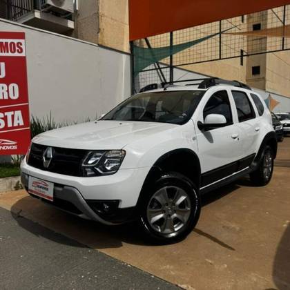 RENAULT DUSTER 2019