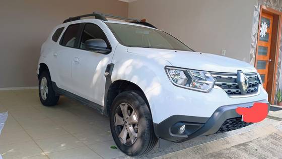 RENAULT DUSTER 2024