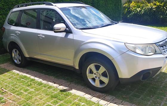 SUBARU FORESTER 2011