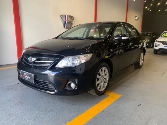 TOYOTA COROLLA 2013