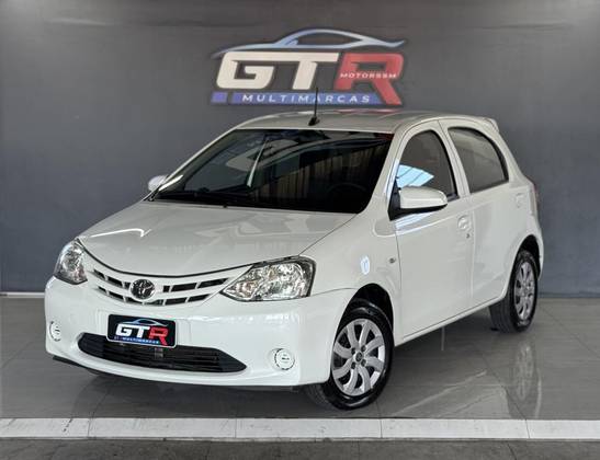 TOYOTA ETIOS 2017