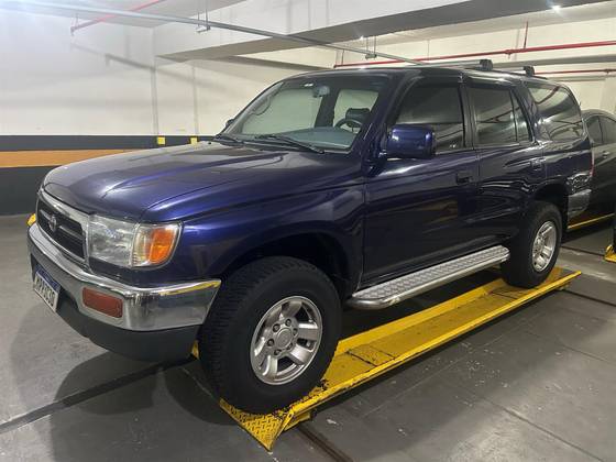 TOYOTA HILUX SW4 1997