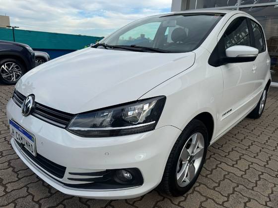 VOLKSWAGEN FOX 2017