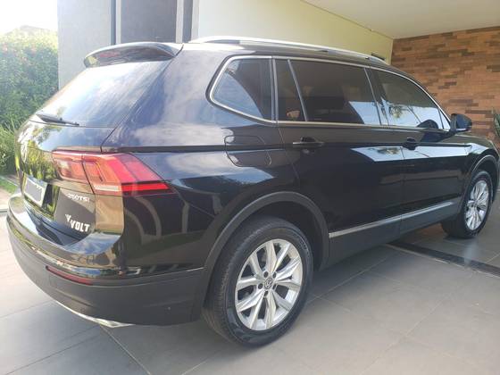 VOLKSWAGEN TIGUAN 2019