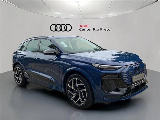 AUDI Q6 E-TRON 2025