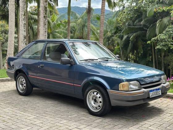 FORD ESCORT 1995