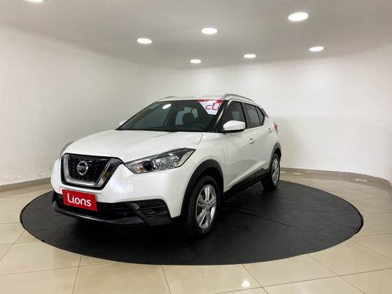 NISSAN KICKS 2020