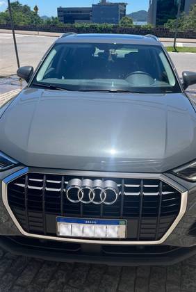 AUDI Q3 2021